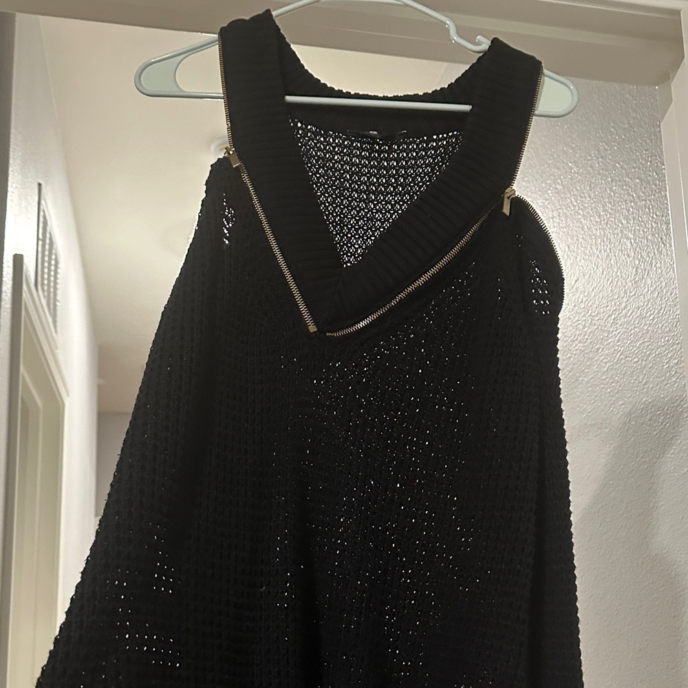 Guess Black Off-the-Shoulder Sweater